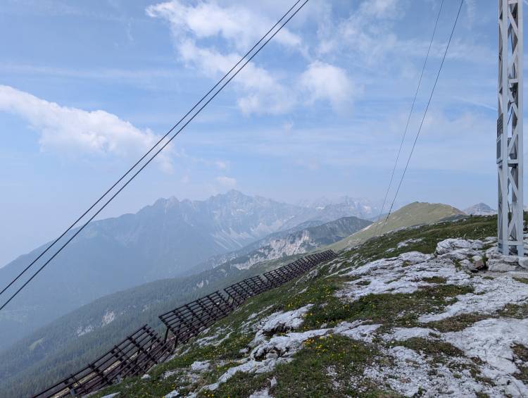 pxl_20250611_094402406.jpg pxl_20250611_094402406.jpg