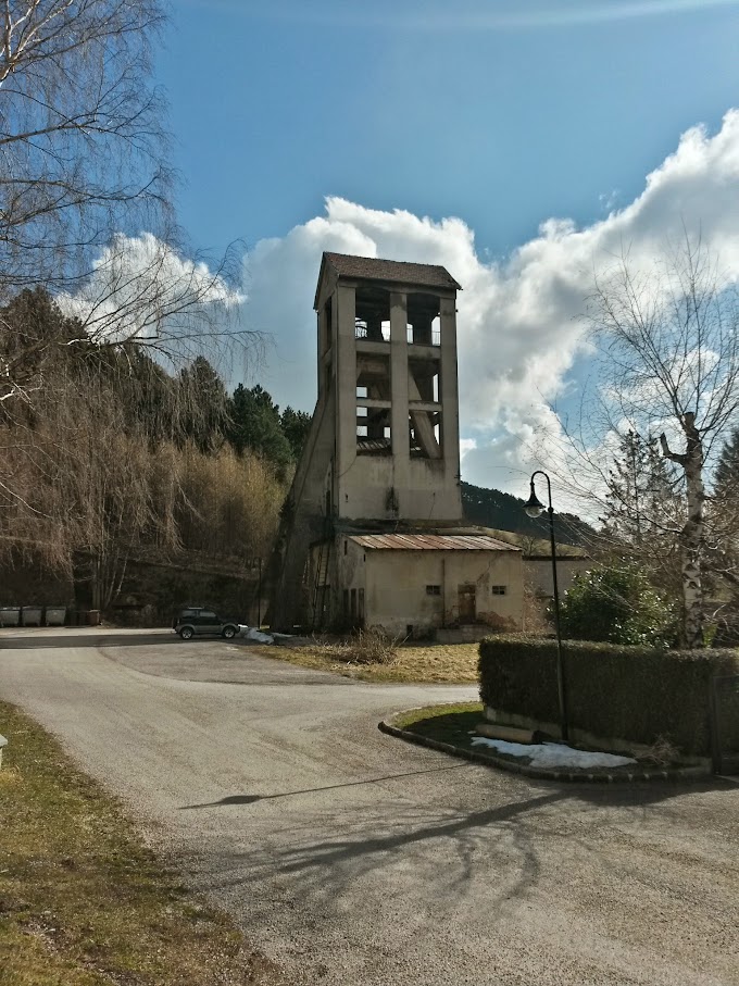 lh5.googleusercontent.com_-9lw8fk8r8z0_vpsejqnzqri_aaaaaaaahqk_r4t-ualwsww_w680-h907-no_20150307_103744_richtone_28hdr_29.jpg lh5.googleusercontent.com_-9lw8fk8r8z0_vpsejqnzqri_aaaaaaaahqk_r4t-ualwsww_w680-h907-no_20150307_103744_richtone_28hdr_29.jpg